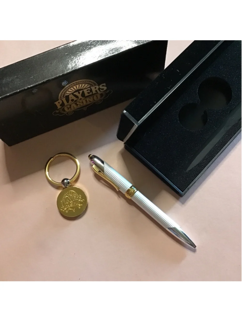 Gold/Silver Players Casino Pen & Keychain Set NEW